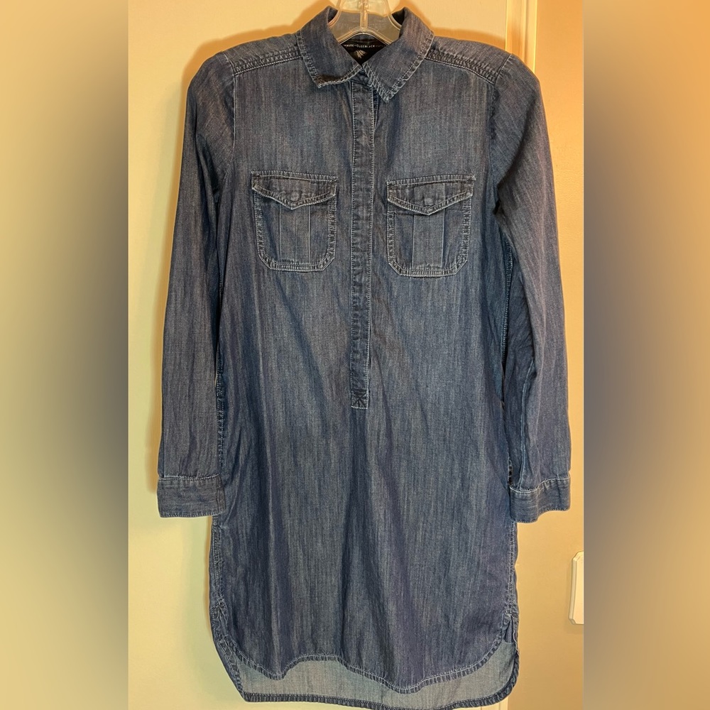 White House Black Market Jean dress with pockets